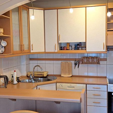 Golden Delight Central Apartment 스코페 외부 사진