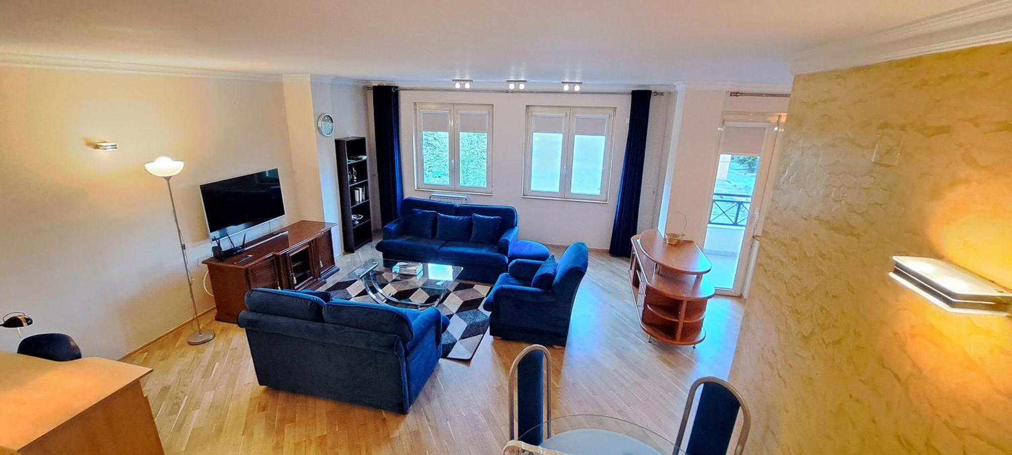 Golden Delight Central Apartment 스코페 외부 사진
