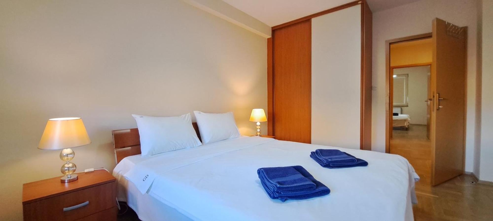 Golden Delight Central Apartment 스코페 외부 사진