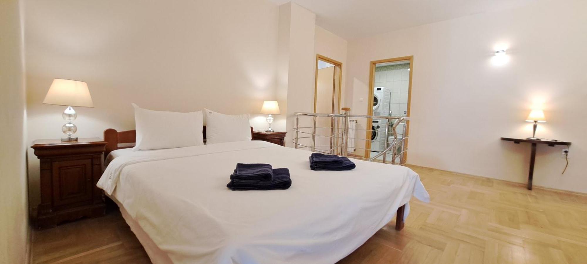 Golden Delight Central Apartment 스코페 외부 사진